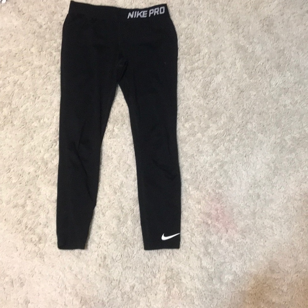 Black leggings